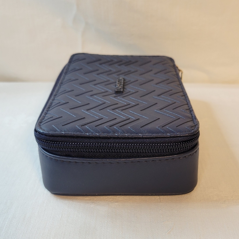 Missoni Delta (7" x 4") Navy Chevron Amenity Vanity Travel Kit Pouch - Picture 6 of 12